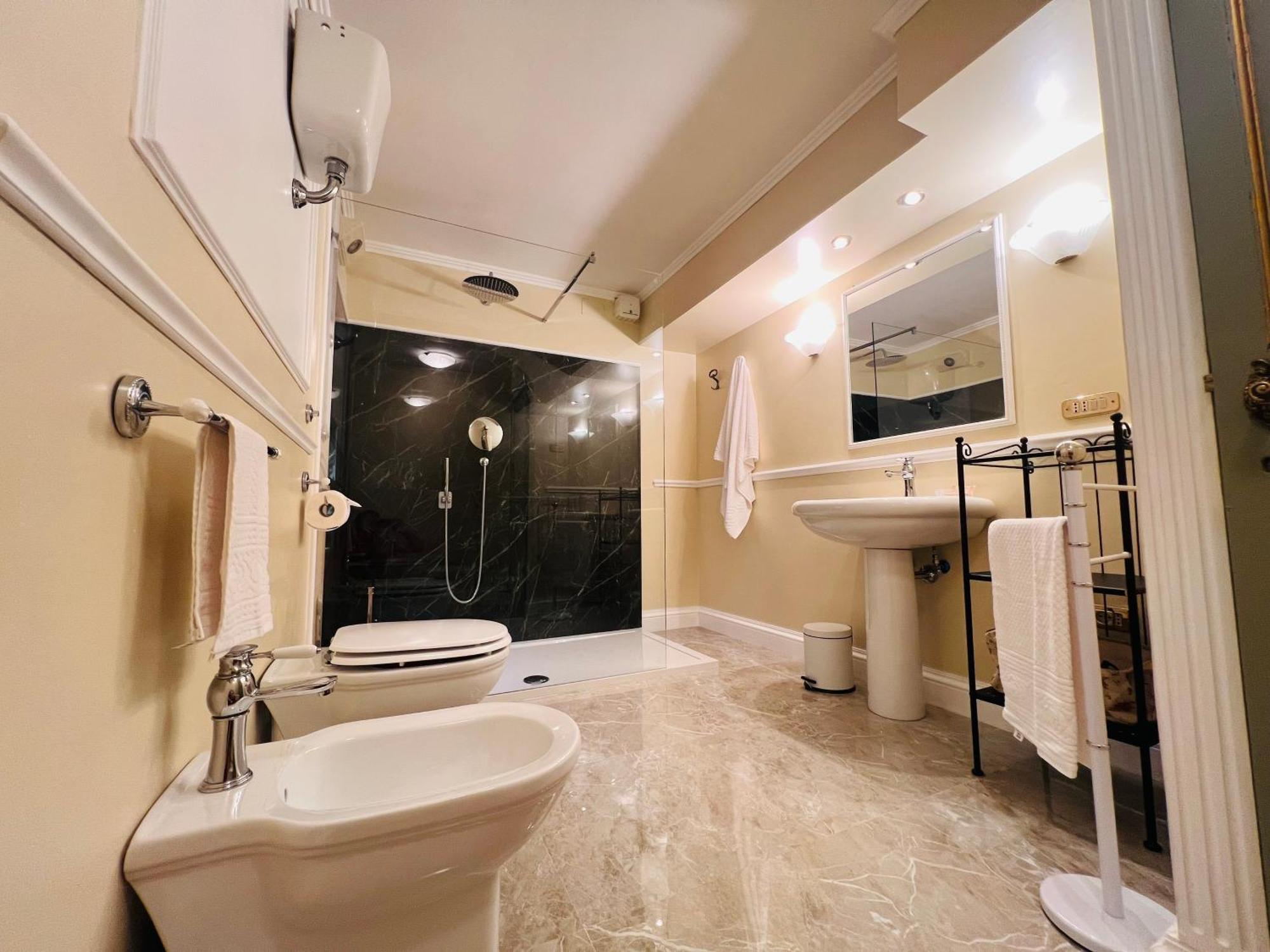 Veronica Suite Рим Экстерьер фото